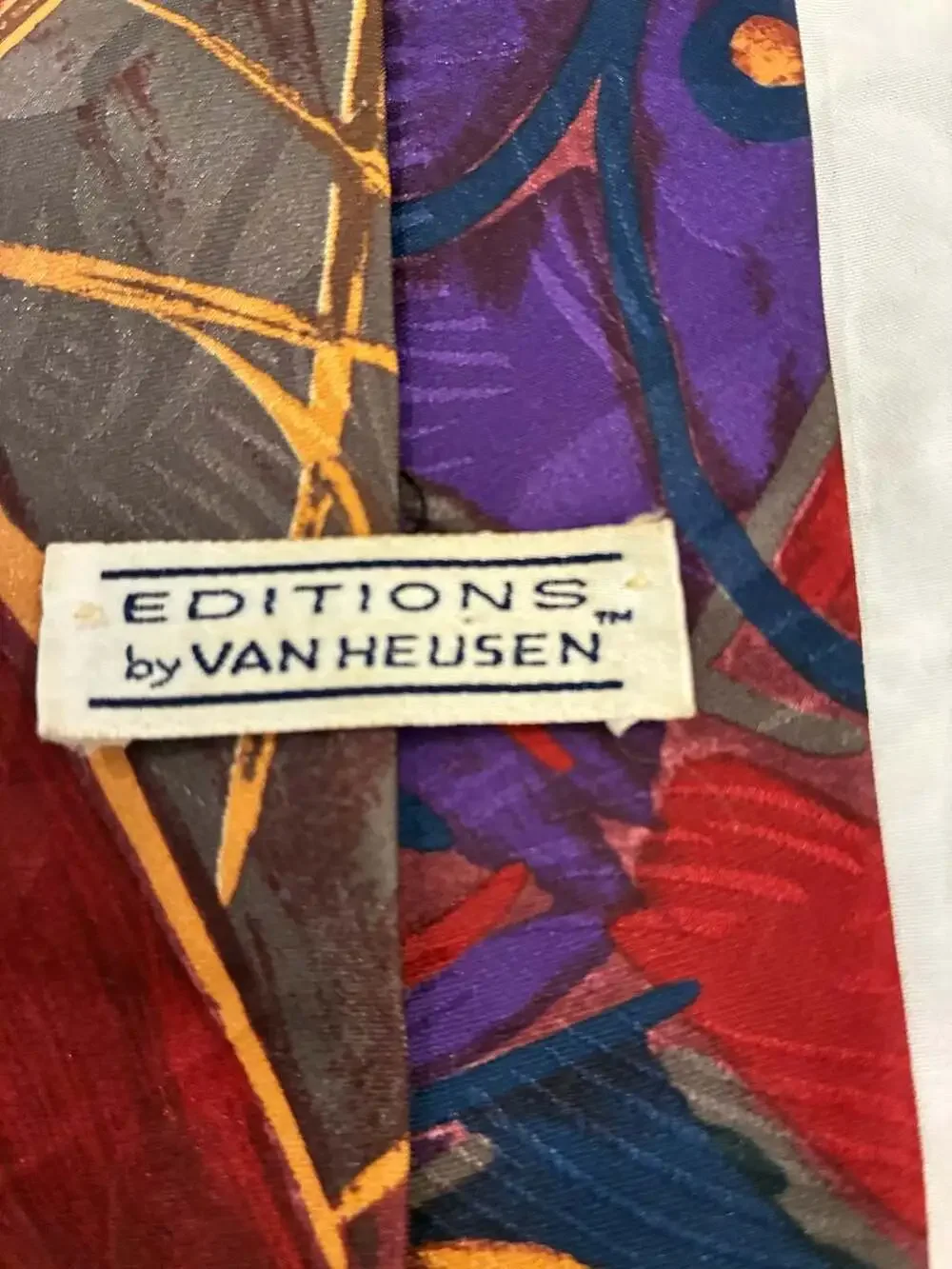 Editions by Van Heusen Vintage Abstract Art Geometric Necktie Red Blue Yellow